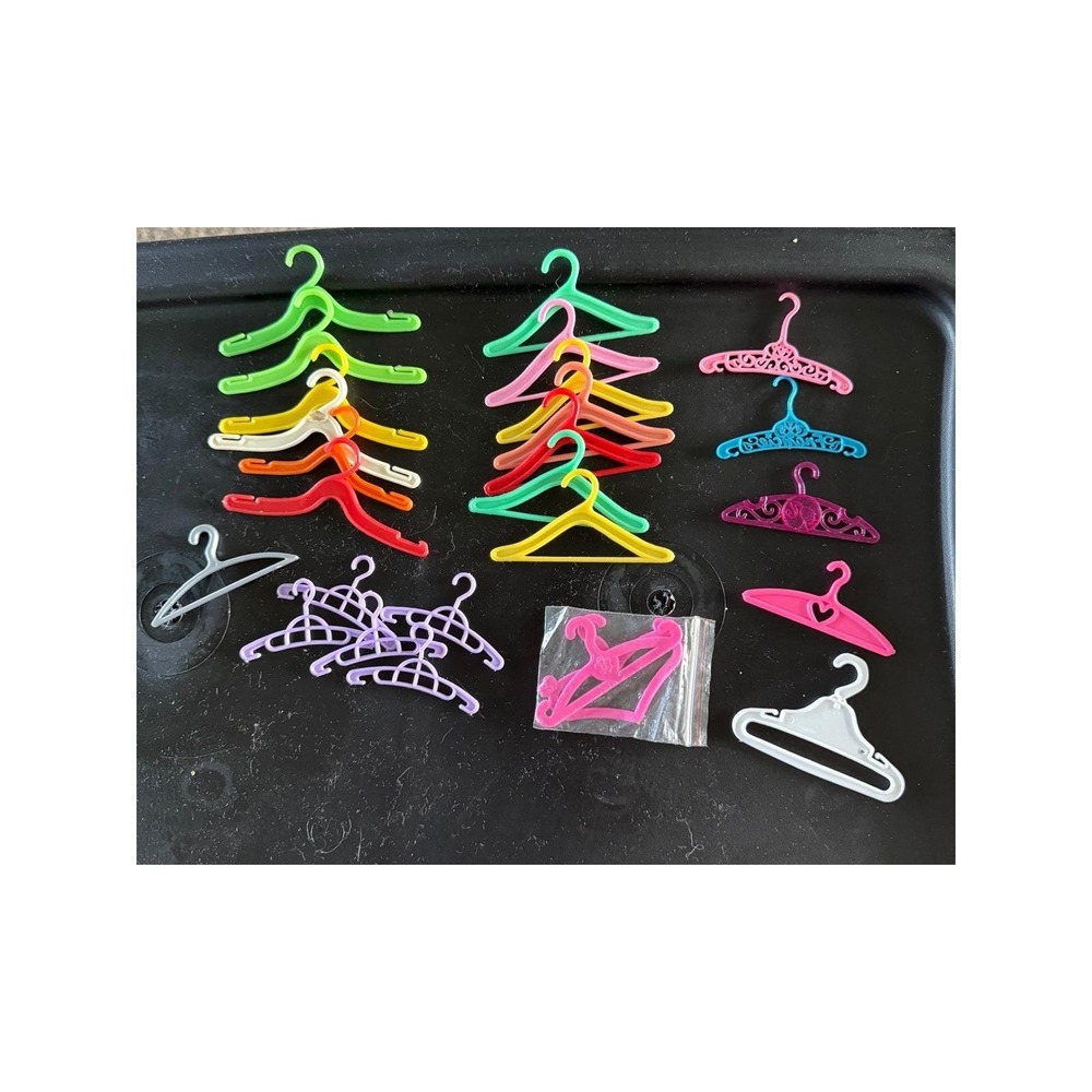 Barbie Doll Clothes Hangers Lot Vintage Modern Mixed Colors 25+ Pc Accessory Set